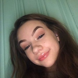 Meet your Posher, Ashlyn